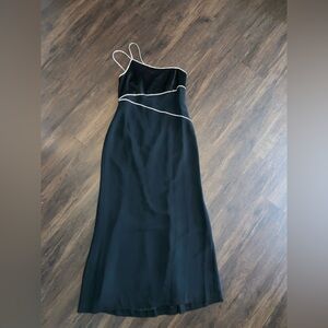 Andrea polizzi women’s black maxi dress with rhinestone chain size 12